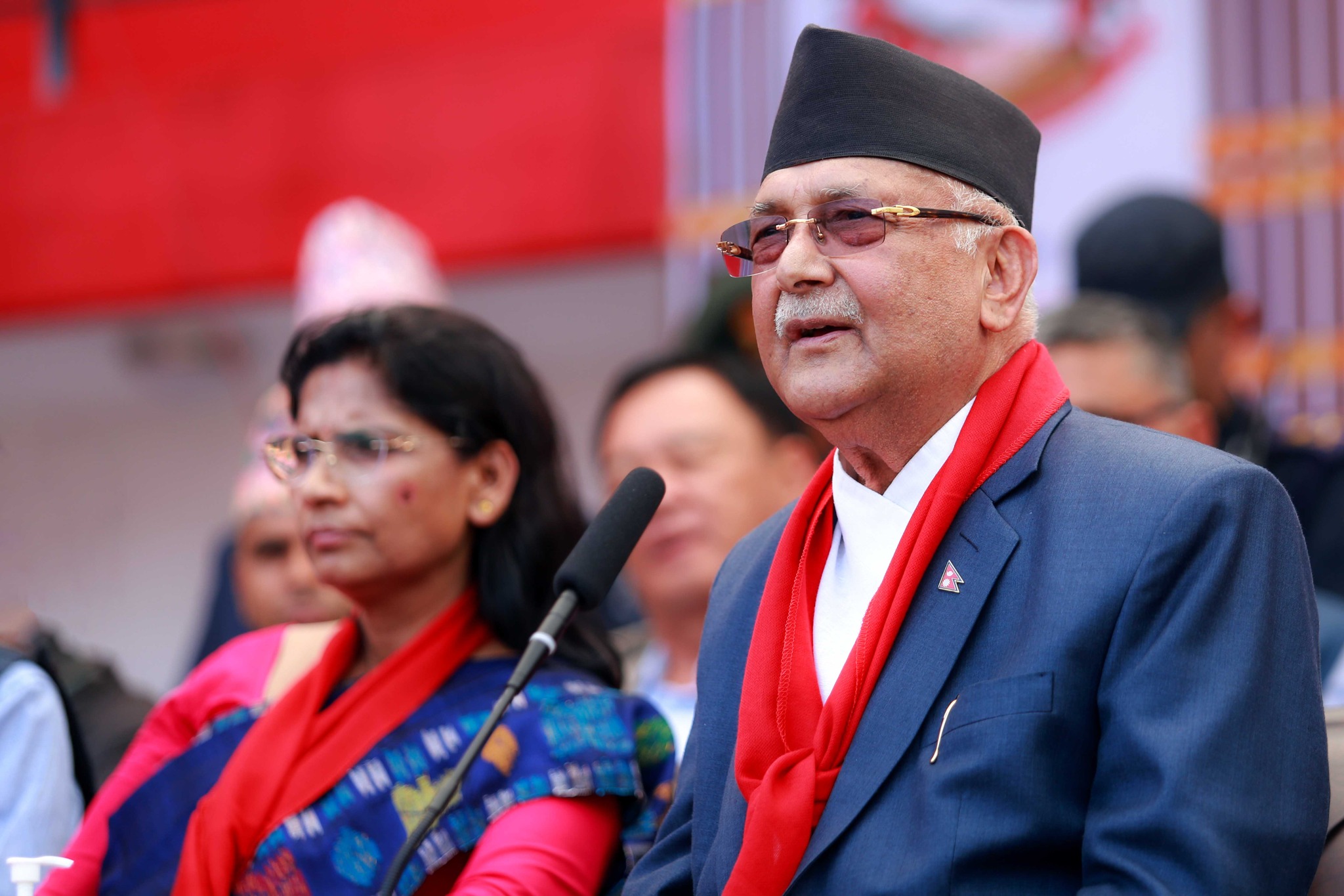 विकास र समृद्धिको ढोका खोल्छौँ : अध्यक्ष ओली