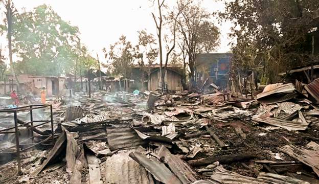 मणिपुरमा फेरि हिंसा भड्कियो, इम्फालमा धेरै घरमा आगजनी