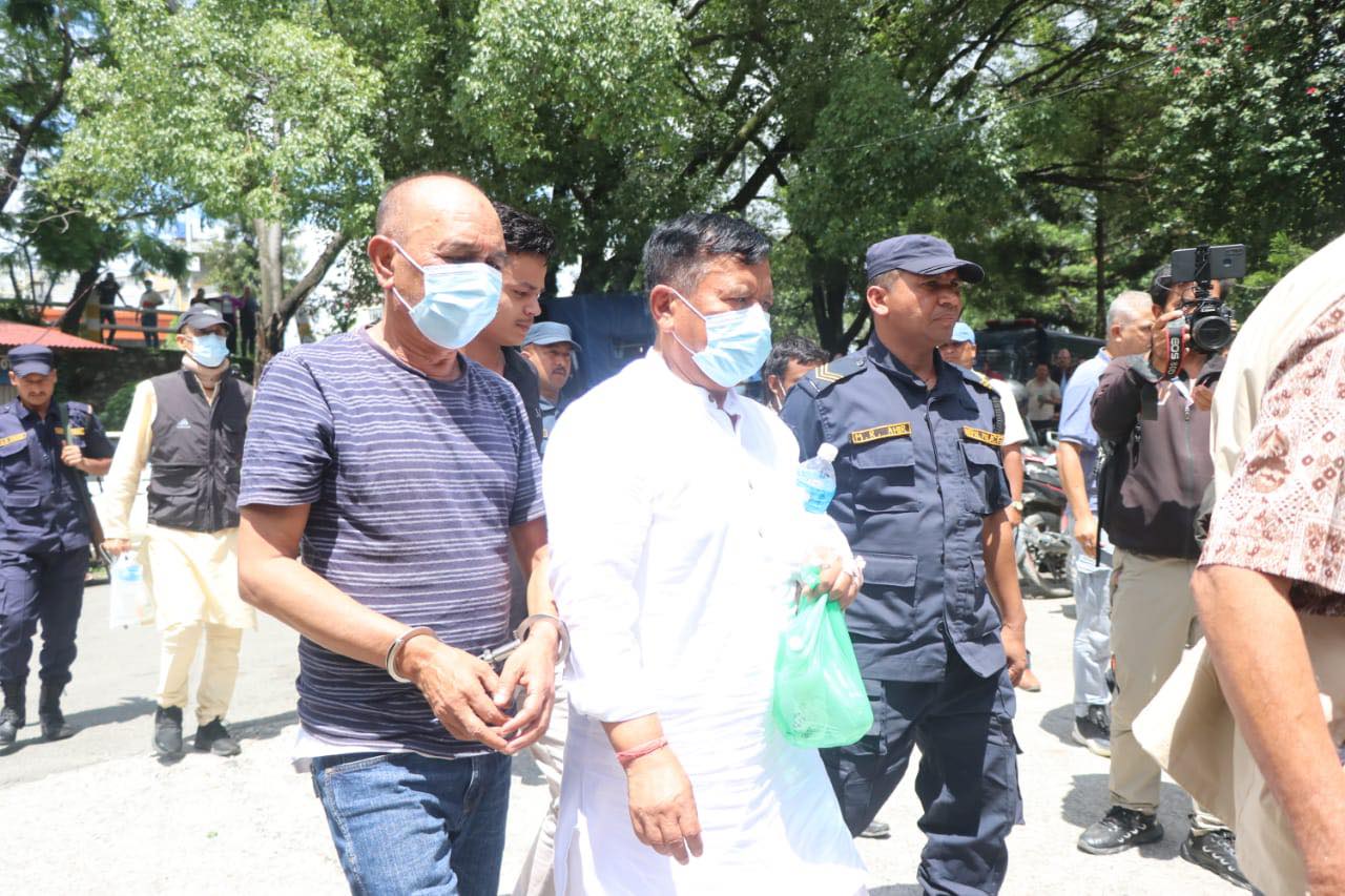 पक्राउ गरेका चार जनालाई ७ दिन हिरासतमा राख्न अदालतको अनुमति