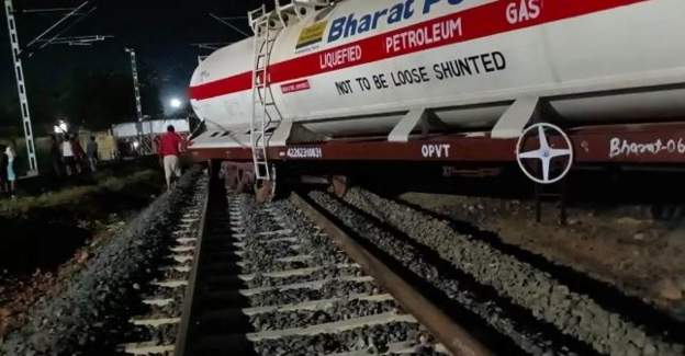 भारतको मध्यप्रदेशमा फेरि अर्को रेल दुर्घटना