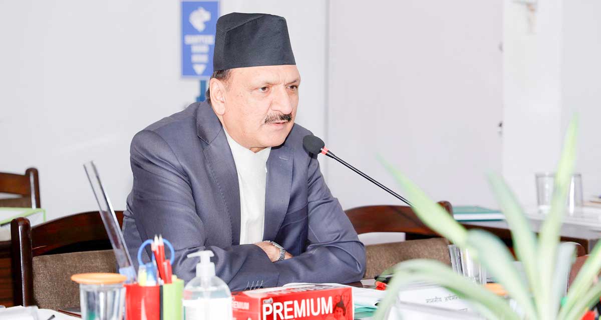 अर्थतन्त्र चलायमान हुने संकेत देखिएको छ : अर्थमन्त्री डा. महत