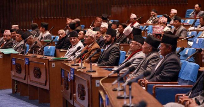 सूचना टाँसेर आजको संसद बैठक स्थगित, सोमबार सारियो