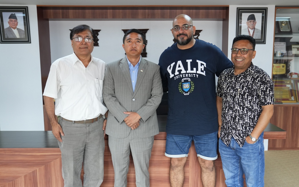 राखेपका सदस्यसचिव र जुडो प्रशिक्षक मन्सुरीबीच भेट