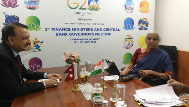 अर्थमन्त्री डा महत र भारतीय अर्थमन्त्री सीतारमणबीच भेटवार्ता