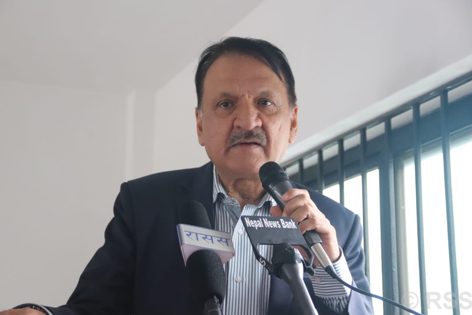 बिपीको साहित्यलाई गाउँगाउँसम्म पुर्‍याउनुपर्छः अर्थमन्त्री डा महत