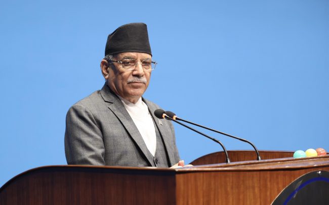 बोलीमा लगाम नलगाउँदा बारम्बार चिप्लिएका दाहाल