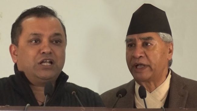 कांग्रेसमा बुढो पुस्ता भर्सेज युवा पुस्ता