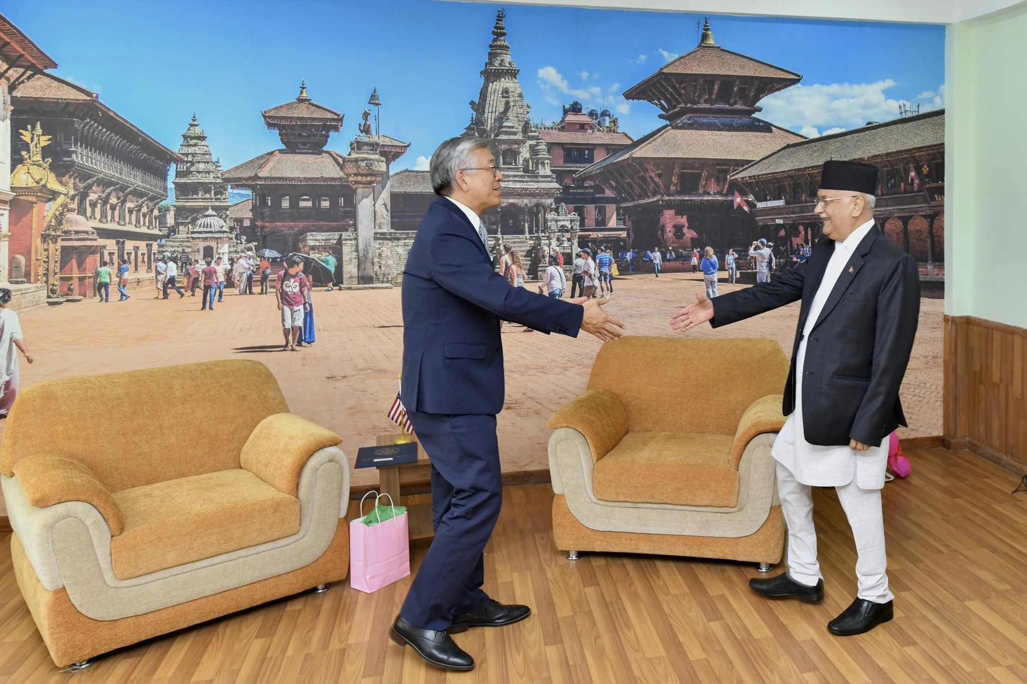 समयमा नै एमसीसी परियोजना सम्पन्न गर्नुपर्नेमा ओलीको जोड