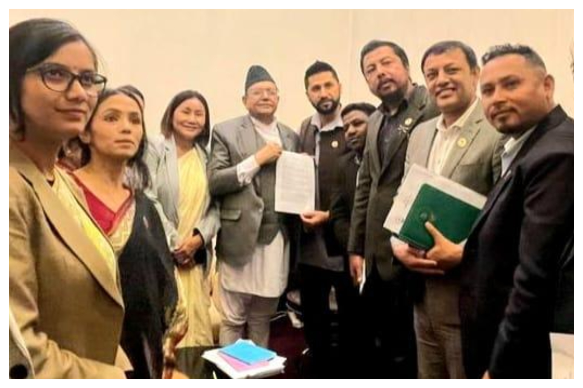 राष्ट्रिय स्वतन्त्र पार्टीद्वारा सुन तस्करीको पूर्ण छानबिनसम्बन्धी सङ्कल्प प्रस्ताव प्रस्तुत