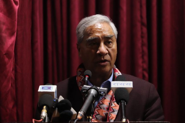 कांग्रेस सभापति देउवाद्वारा भैरवसिंह रावल स्मृतिग्रन्थ विमोचन