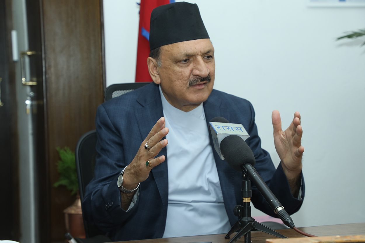 बजेटले अर्थतन्त्र सुधारको बाटो समातेको छ : अर्थमन्त्री डा. महत