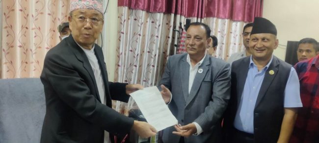 कोशी प्रदेशको मुख्यमन्त्रीमा कांग्रेसका उद्धव थापा नियुक्त