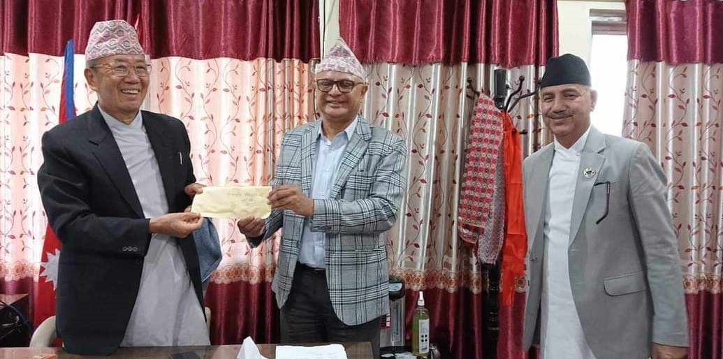 सभामुखको गणना गर्न नहुने भन्दै प्रदेश प्रमुखलाई एमालेको ध्यानाकर्षण