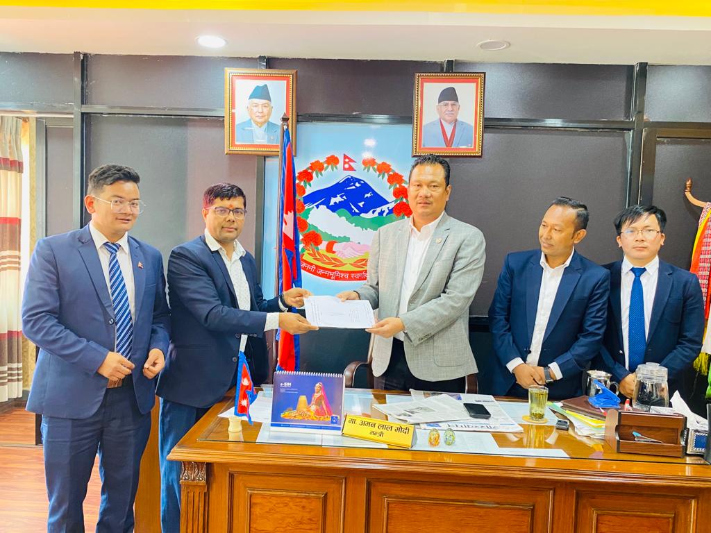 सरुवा प्रणालीको विकृति अन्त्य गर्दै मन्त्री मोदी, कार्यदलले बुझायाे प्रतिवेदन