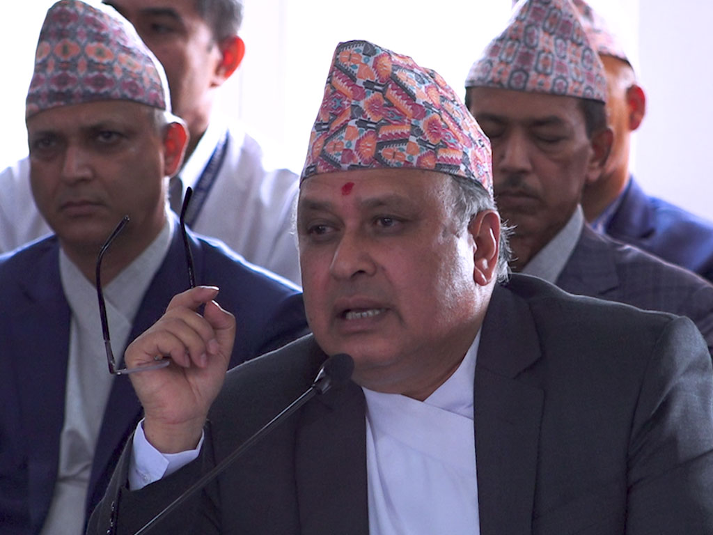 प्रधानन्यायाधीश कार्कीले मुद्दा हेर्न छाडे