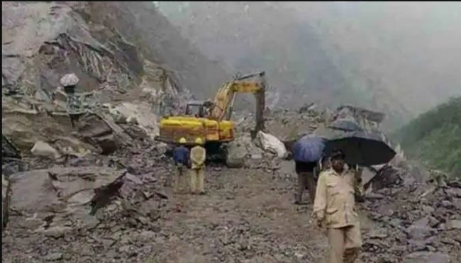 भारतकाे हिमाञ्चलमा पहिरोमा परी पश्चिम रुकुमका एकै परिवारका तीन जनाको निधन