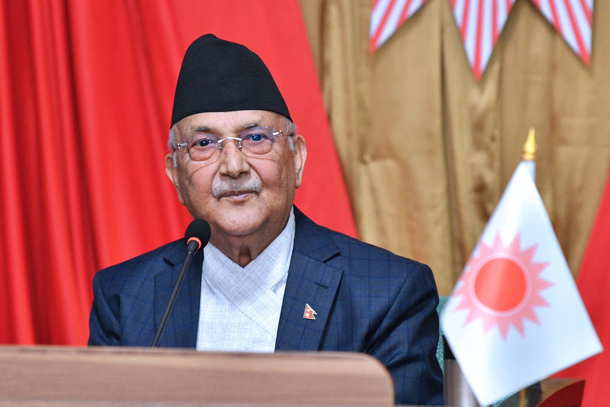 द्वन्द्व विश्व शान्तिका लागि समस्या : अध्यक्ष ओली