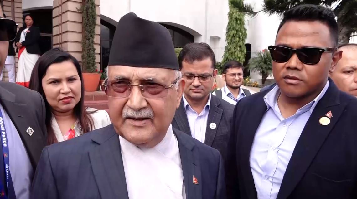 प्रधानमन्त्रीका कारण संसद बन्द भएको हाे, राजीनामा आएपछि मात्रै सहमति  जुट्छ : ओली