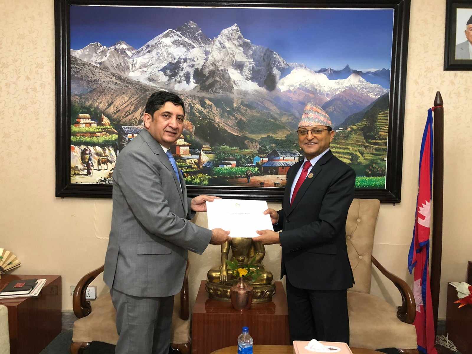 राष्ट्रियसभाका अध्यक्ष र पाकिस्तानी राजदूतबीच भेट