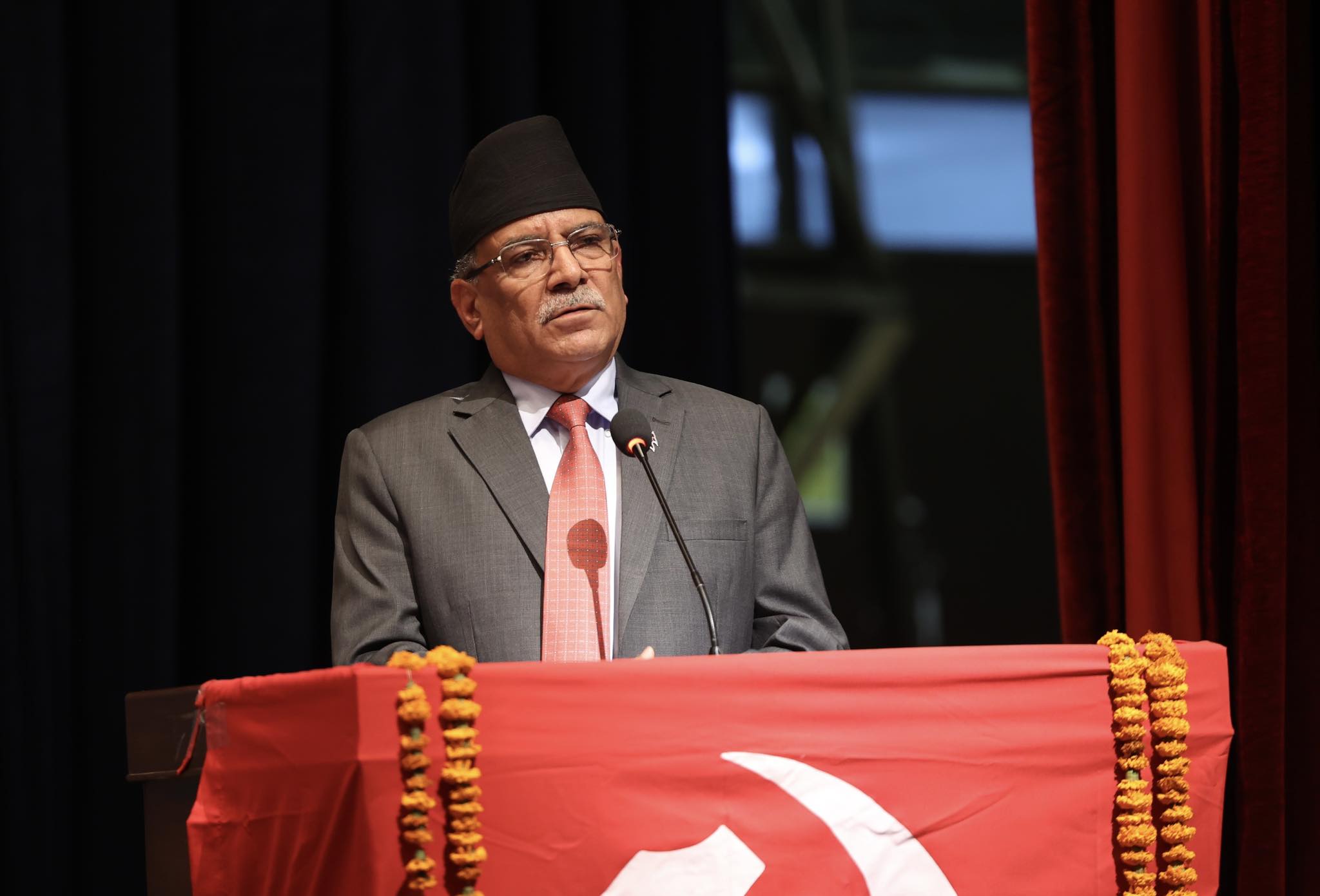 नेतृत्वमाथि मुद्दा चलाउन खोजेपछि चोलेन्द्र विरुद्ध महाअभियोग दर्ता गरियो : प्रधानमन्त्री दाहाल