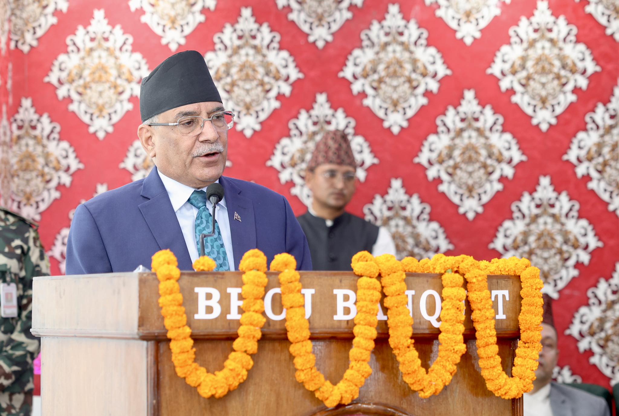 सूचना लिने मात्रै होइन दिने संस्कारको विकास गर्नुपर्छ : प्रधानमन्त्री