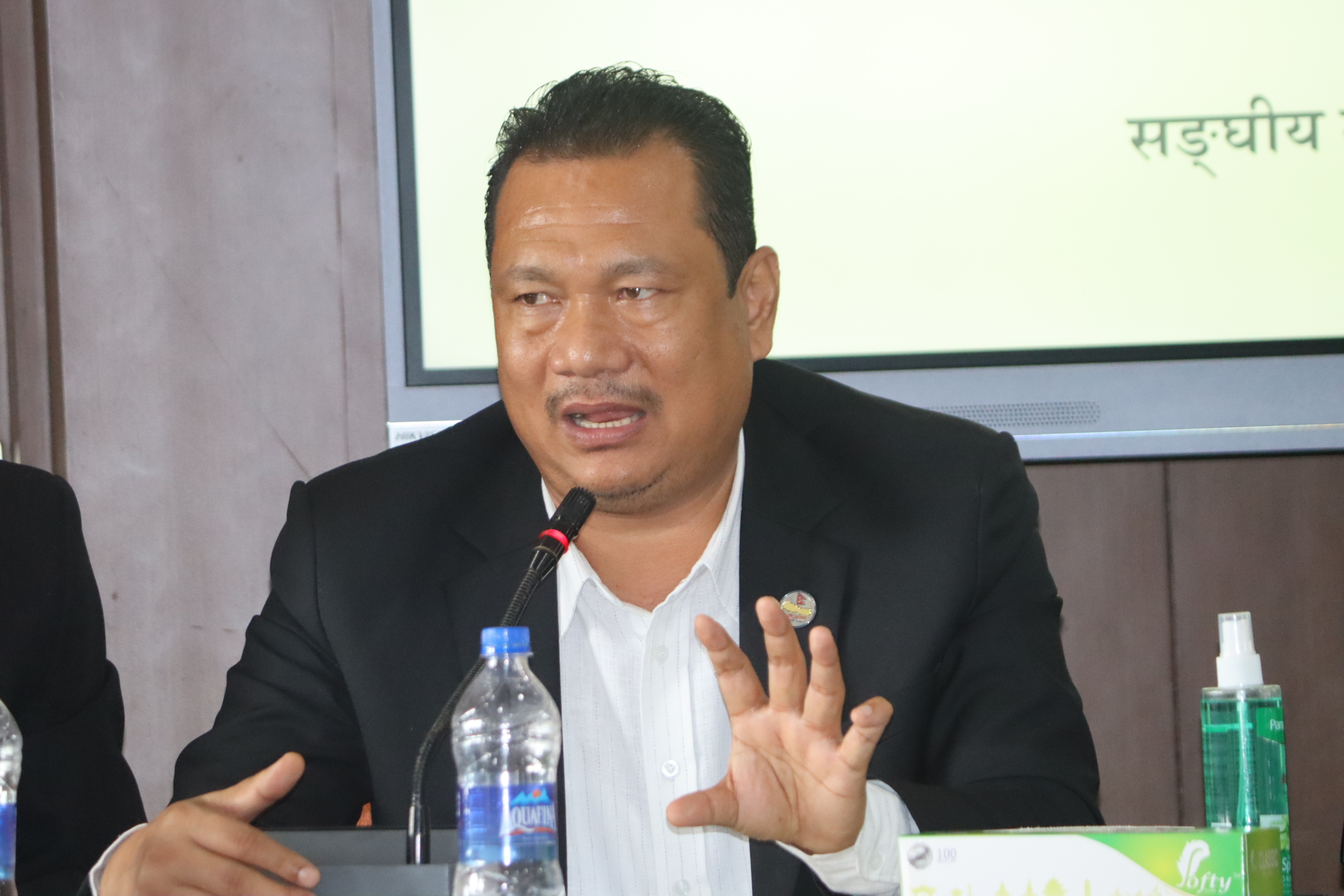 संघीयता कार्यान्वयनका क्रममा देखिएका समस्या समाधान गरिन्छः मन्त्री मोदी