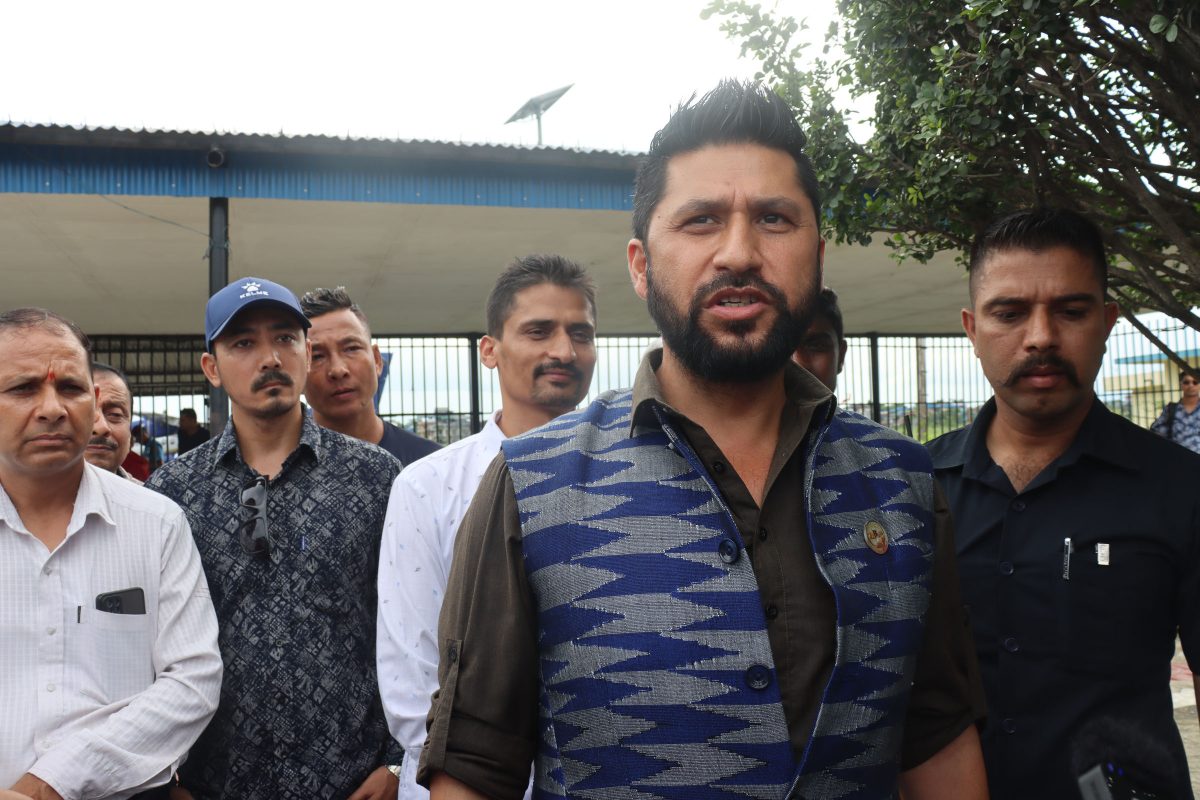 संसद् नियमित सञ्चालन हुनुपर्छः रवि लामिछाने