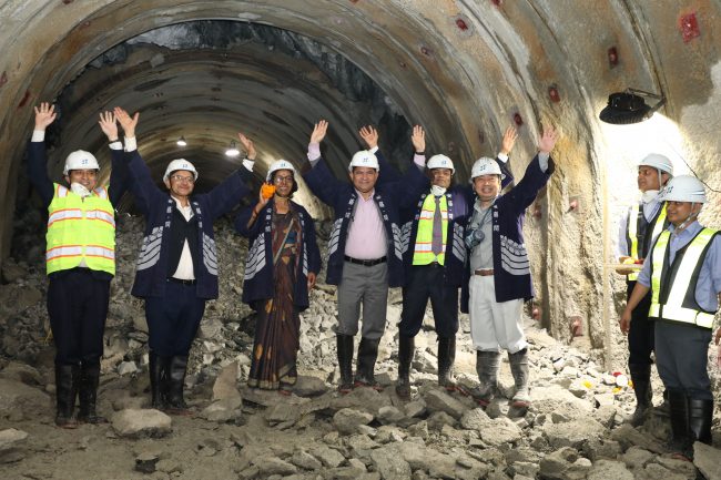 सुरुङमार्ग ‘ब्रेक थ्रु’को विष्फोटनसँगै यातायातमा नयाँ युगको सुरुआत