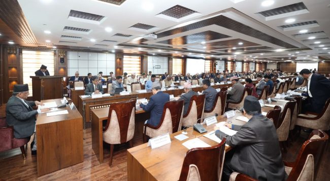 मुख्यमन्त्रीहरुको प्रश्न : सङ्घीयता कार्यान्वयनका लागि आवश्यक कानून निर्माणमा किन ढिलाइ ?