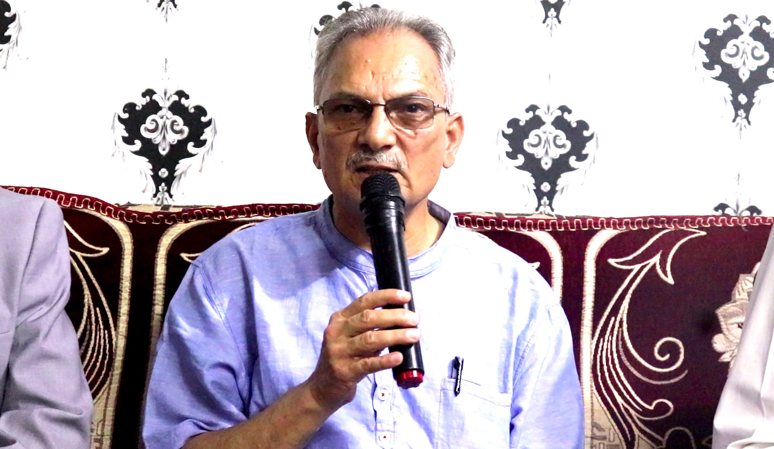 ठूला भ्रष्टाचारका सबै मुद्दाको छानबिन हुनुपर्छ : अध्यक्ष डा भट्टराई