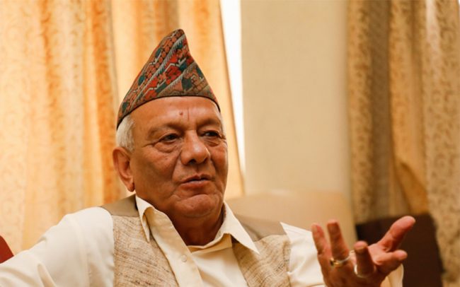 संसद्को अवरोध हटाउन प्रधानमन्त्रीले पहलकदमी लिनुपर्छ : पूर्वप्रधानमन्त्री चन्द