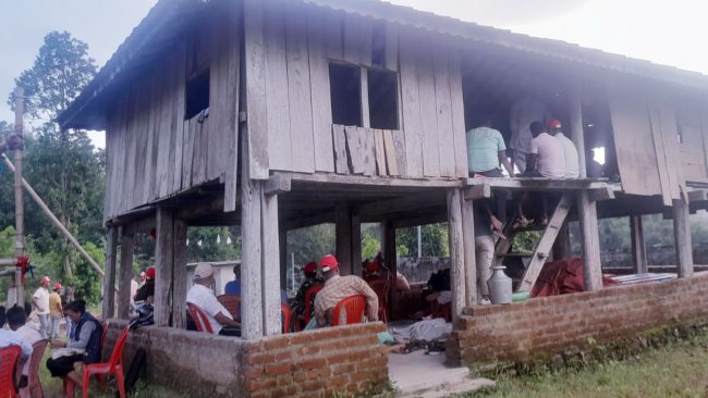 ३४ वर्षपछि सिरहाको सर्रे अम्बासमा एमालेको बैठक बस्दै