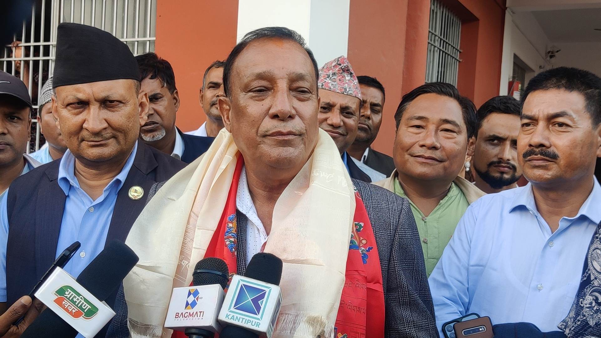 सरकारले विश्वासको मत प्राप्त गर्छ : नवनियुक्त मुख्यमन्त्री थापा