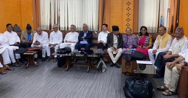 बुद्ध एयरकै अर्को जहाजबाट एमाले नेताहरु जनकपुर गए