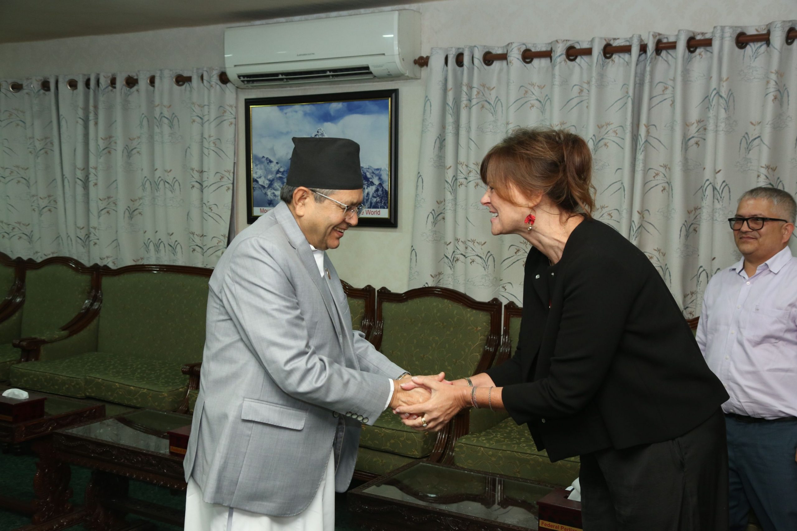 सभामुख घिमिरे र अष्ट्रेलियन राजदूतबीच भेटवार्ता