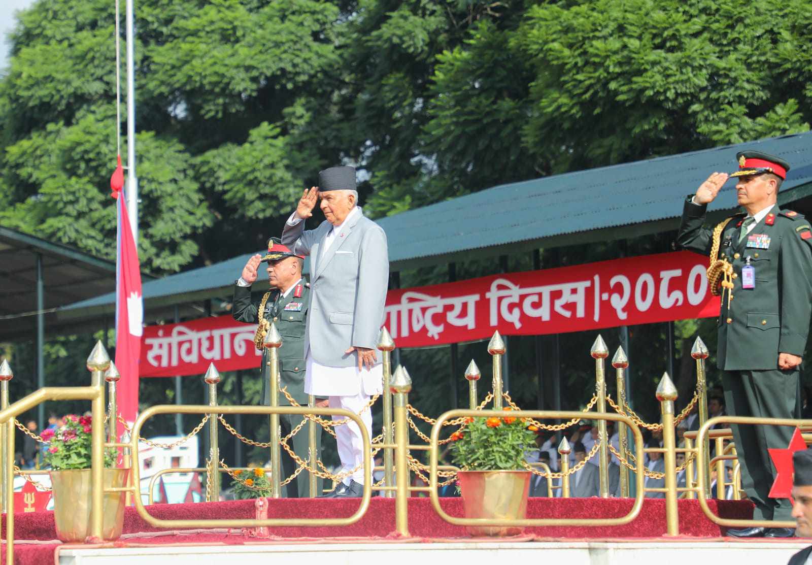 संविधान दिवसको अवसरमा टुँडिखेलमा रौनक (तस्बिरहरु)