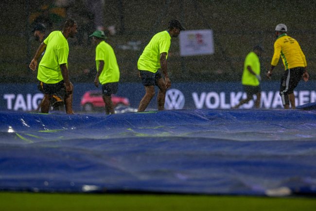 वर्षाले प्रभावित नेपाल र भारतको खेल २३ ओभरको हुने, १४५ रनको लक्ष्य