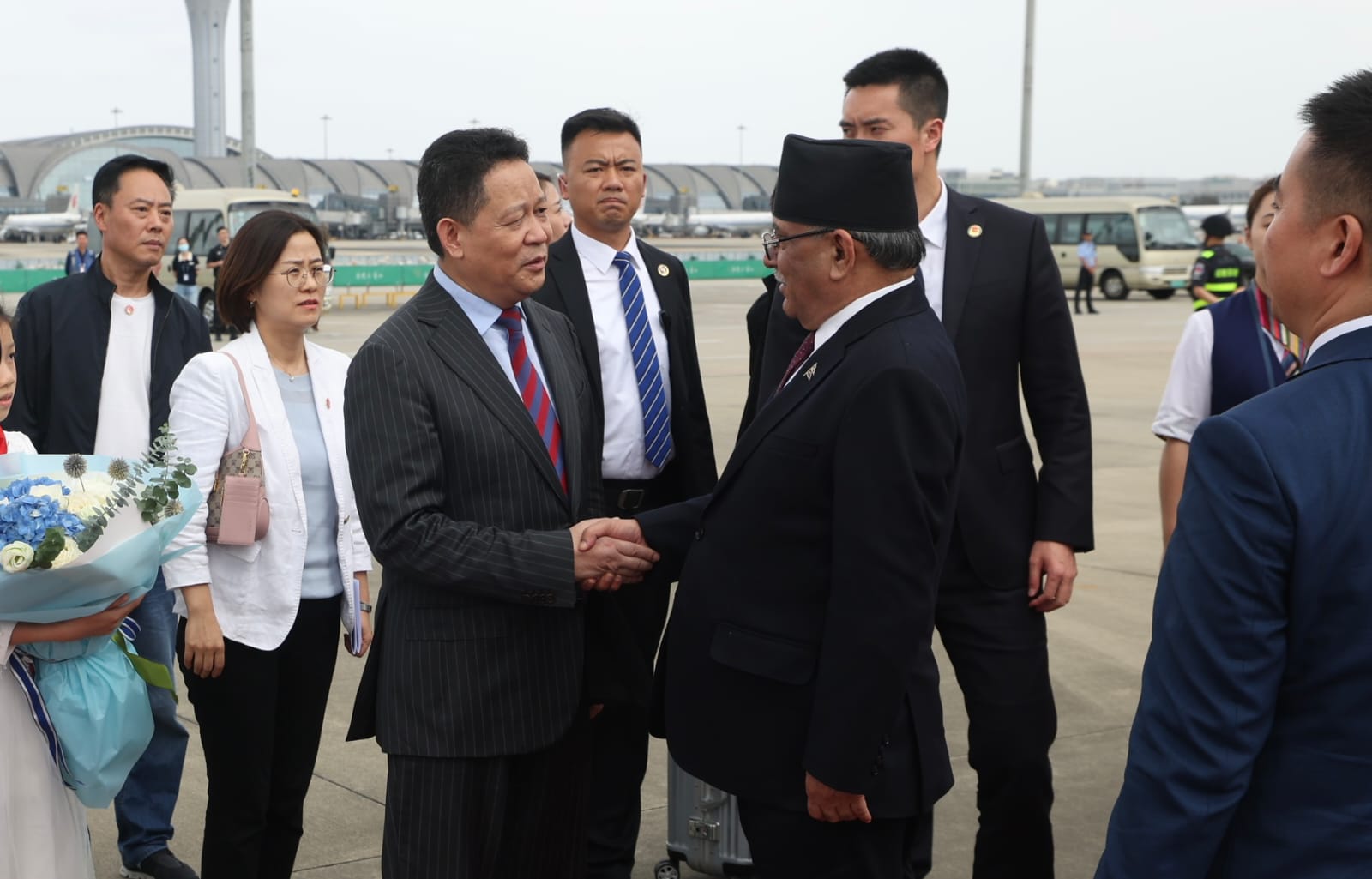 प्रधानमन्त्री दाहाल छन्दुमा