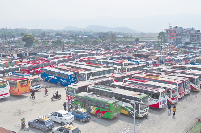 लामो दूरीका रात्रि तथा दिवा सेवाका गाडी बसपार्कबाट मात्रै छुट्ने