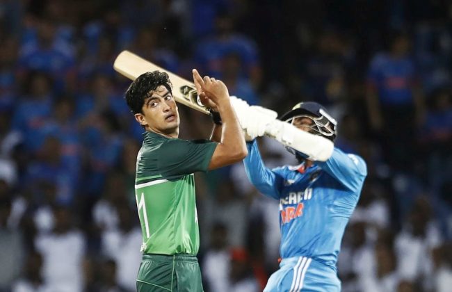 भारतले पाकिस्तानलाई दियो २६७ रनको लक्ष्य