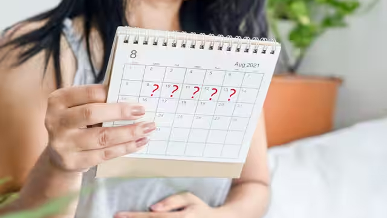 महिनावारी स्किप भइरहेको छ ? प्रेगनेंसीबाहेक यी ६ कारण पनि यस्तो भएको हुनसक्छ