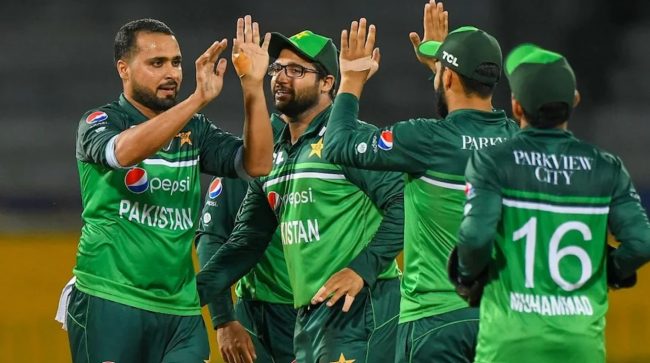 भारतसँग खेल्नुभन्दा १ दिन अगावै पाकिस्तानको प्लेइङ ११ घोषणा