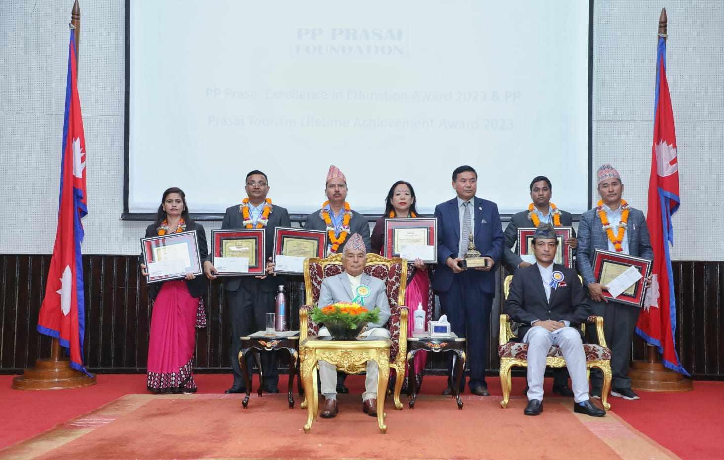 पर्वतारोही शेर्पालाई ‘अचिभमेन्ट अवार्ड २०८०’ प्रदान