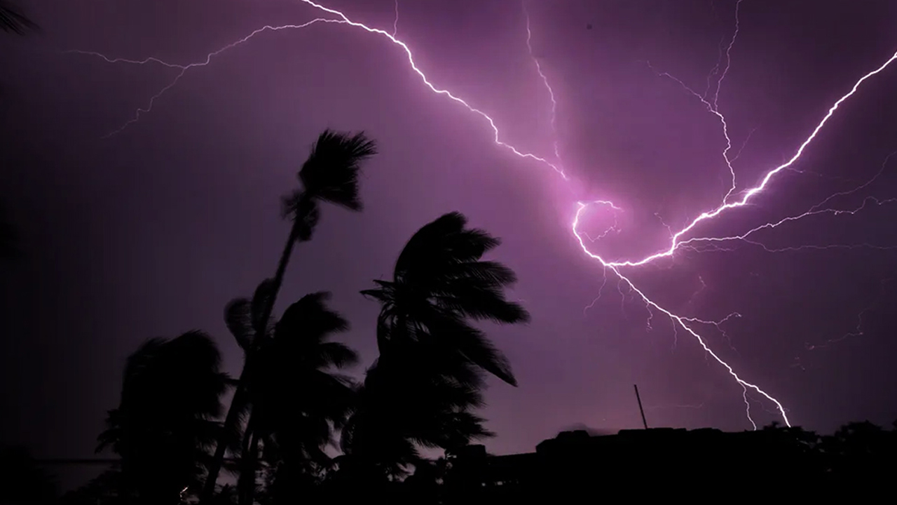 पश्चिम नवलपरासीमा चट्याङ लागेर महिलाको मृत्यु