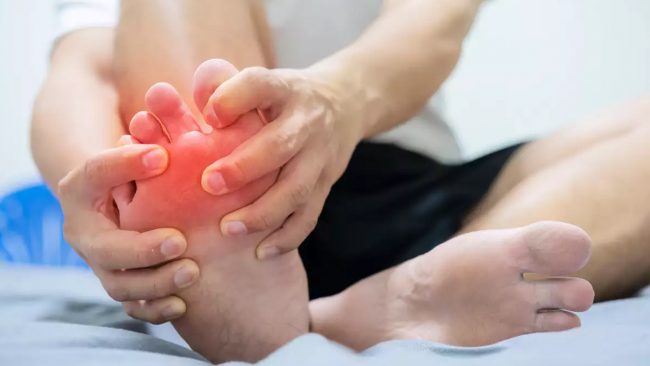 यी ५ घरेलु उपायले कम गर्न सक्छ उच्च युरिक एसिड