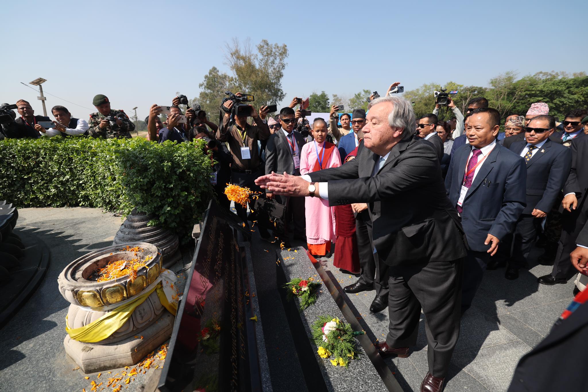 महासचिव गुटेरेस लुम्बिनीमा (तस्वीरसहित)