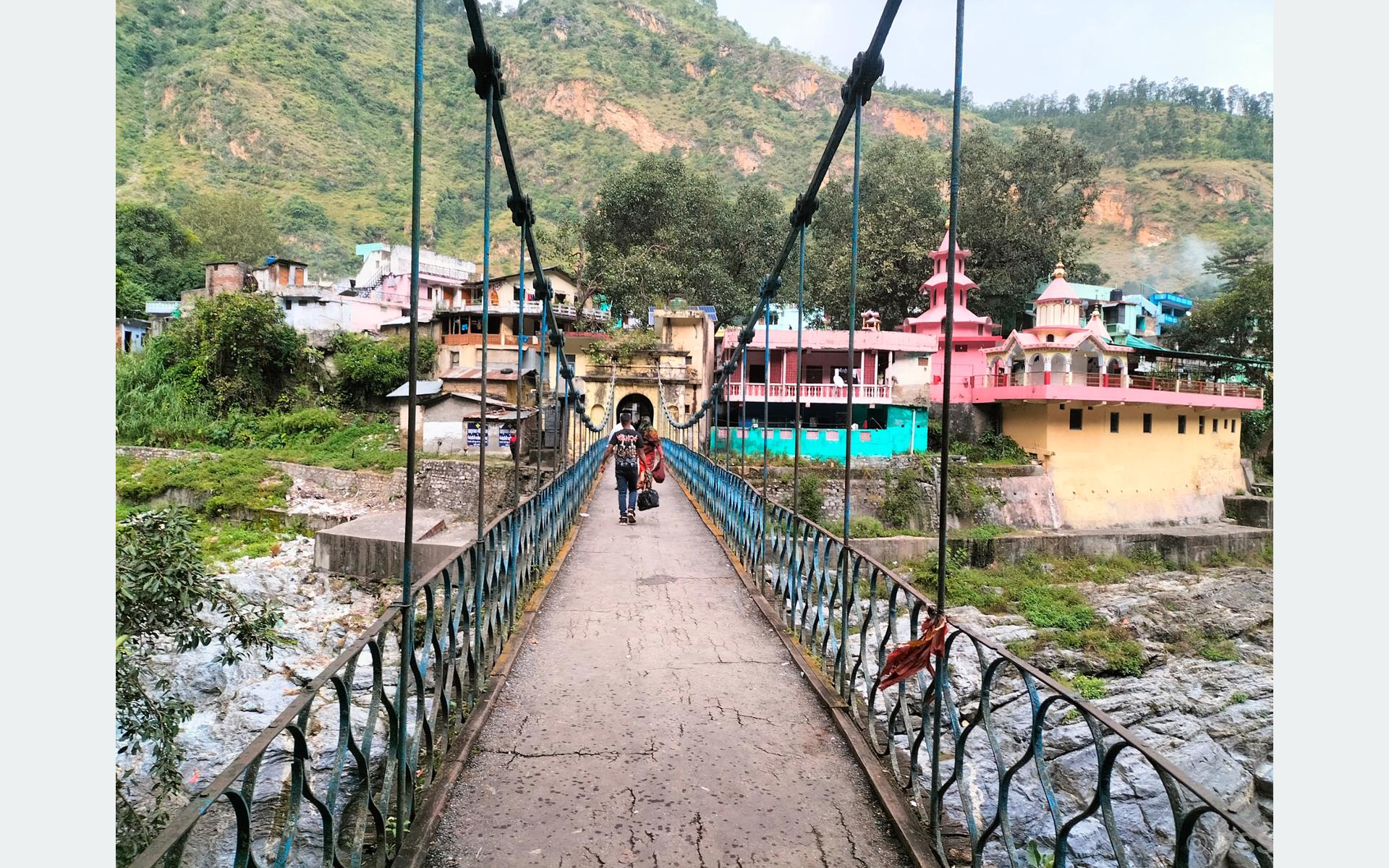 झुलाघाट नाका पूर्णरूपमा सञ्चालनमा