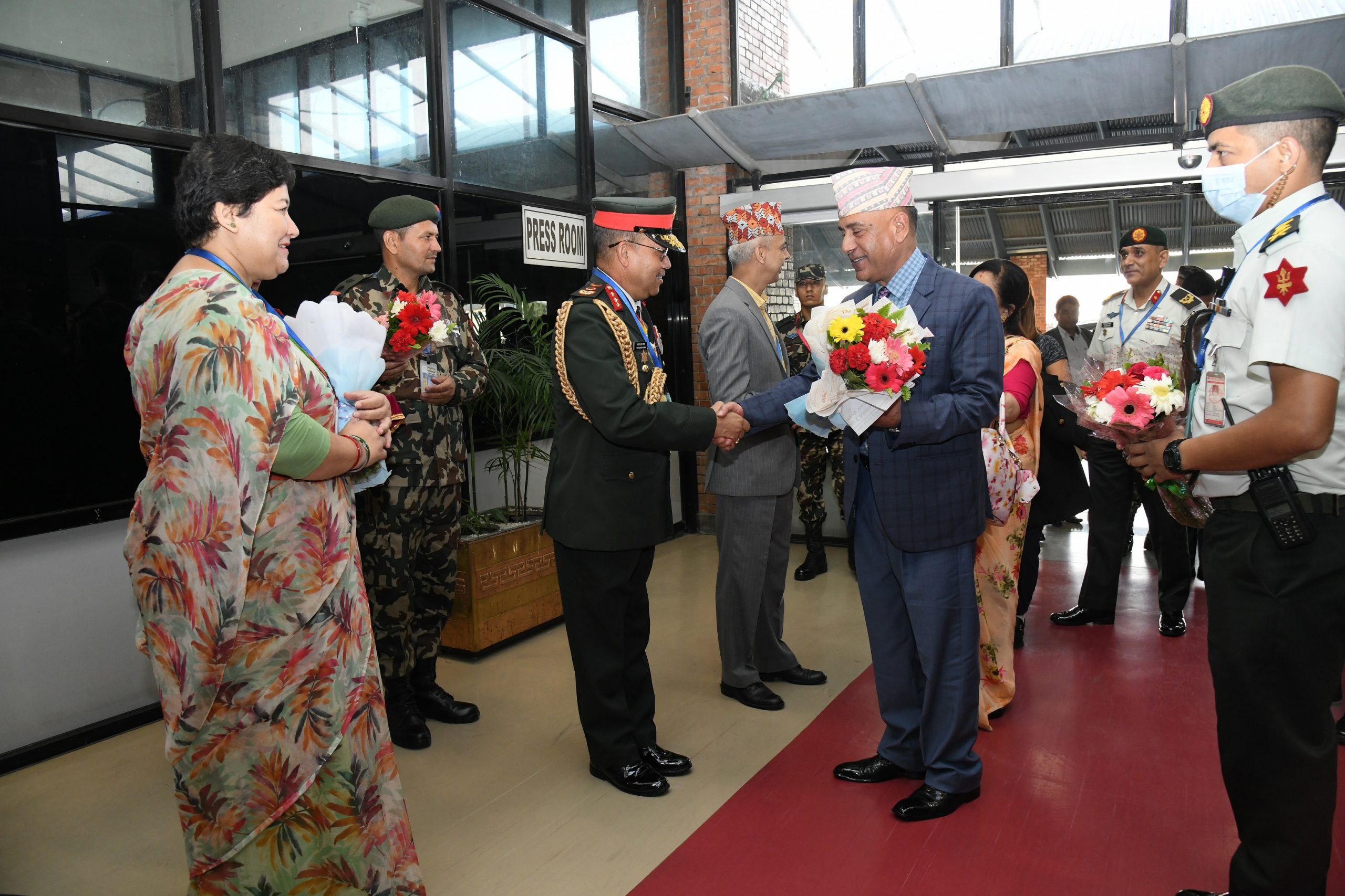 प्रधानसेनापति शर्मा बेलायत प्रस्थान