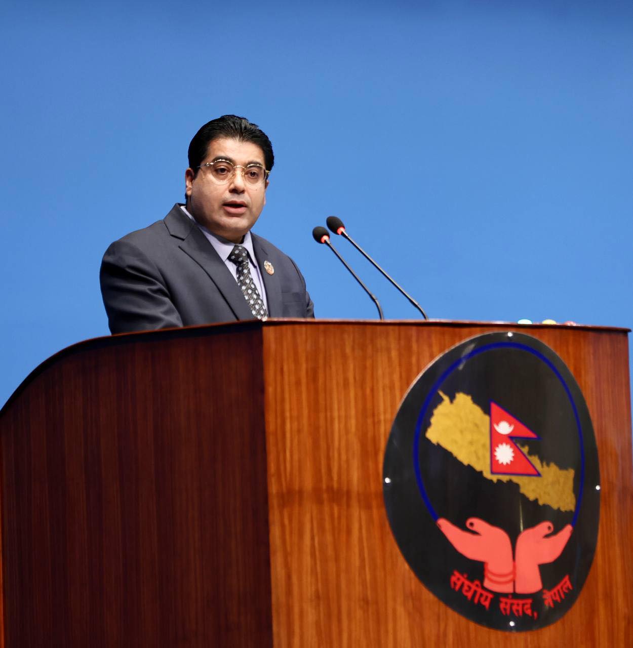 इजरायलमा रहेका नेपालीको जीवन रक्षा गर्न परिवार दलकाे अपिल