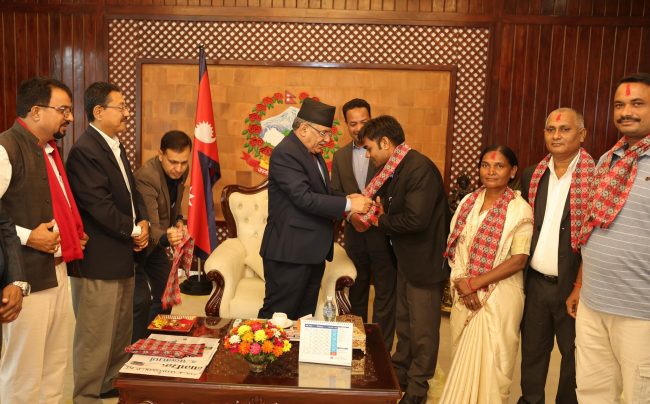 एमाले लुम्बिनी प्रदेश सचिवालय सदस्य शान्तिदेवी हरिजन माओवादी केन्द्रमा प्रवेश